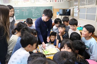 05