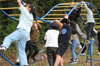 90