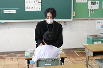 04
